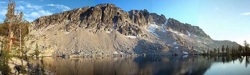 Panorama of the cliffs south of Arrowhead Lake.